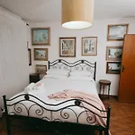 Enzo's House بيت ضيافة