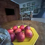 Enzo's House لوكا