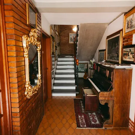 Gasthuis Enzo's House Lucca