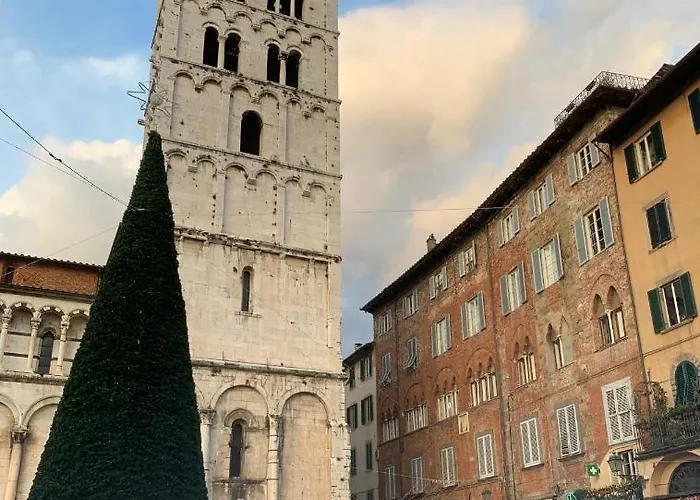 Enzo's House Affittacamere Lucca