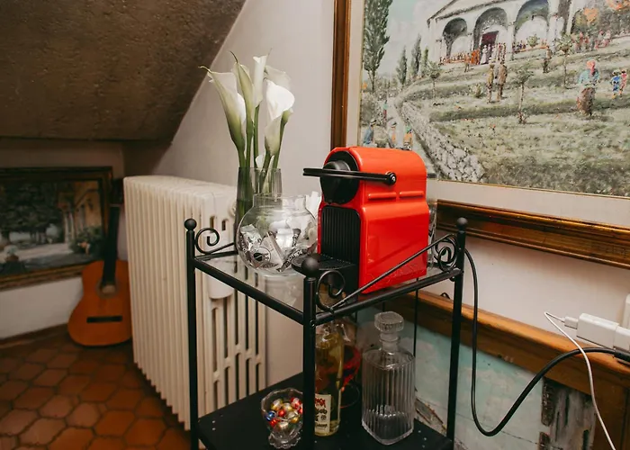 Enzo's House * Lucca