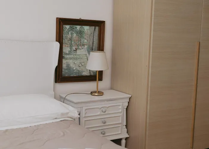 Enzo's House Affittacamere *