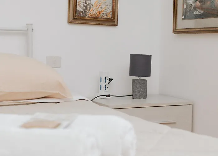 Enzo's House * Lucca