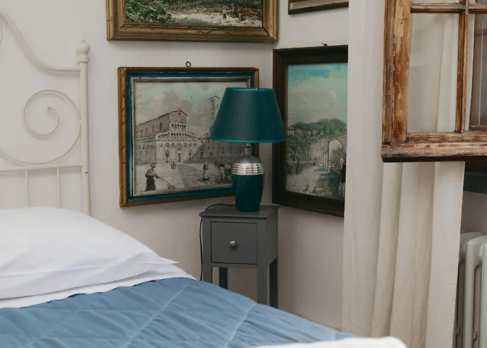 Enzo's House * Lucca